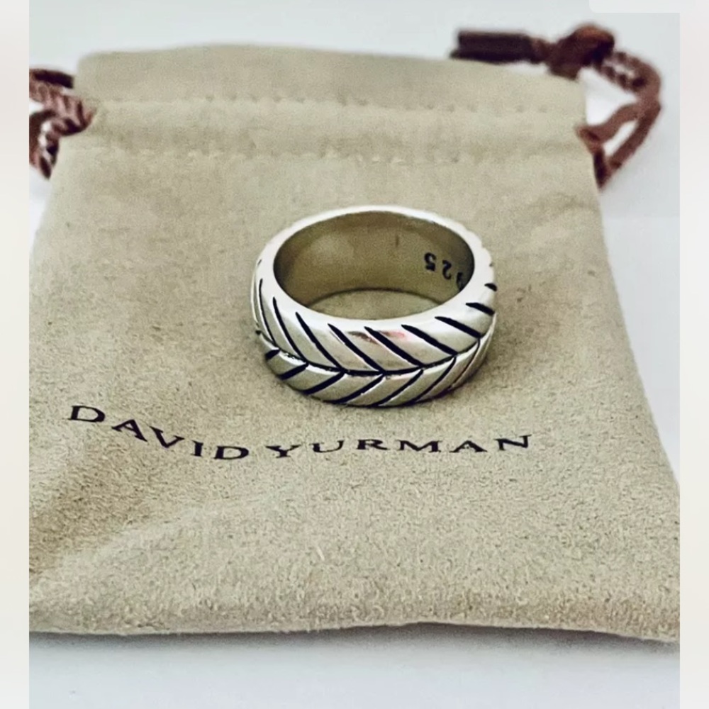EUC David Yurman Sterling Silver 10mm Woven Chevron band ring size 9.5